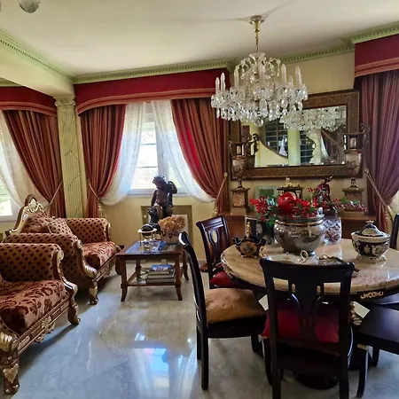 Spacious House With Pool And Garden In Congosto * Benalmadena